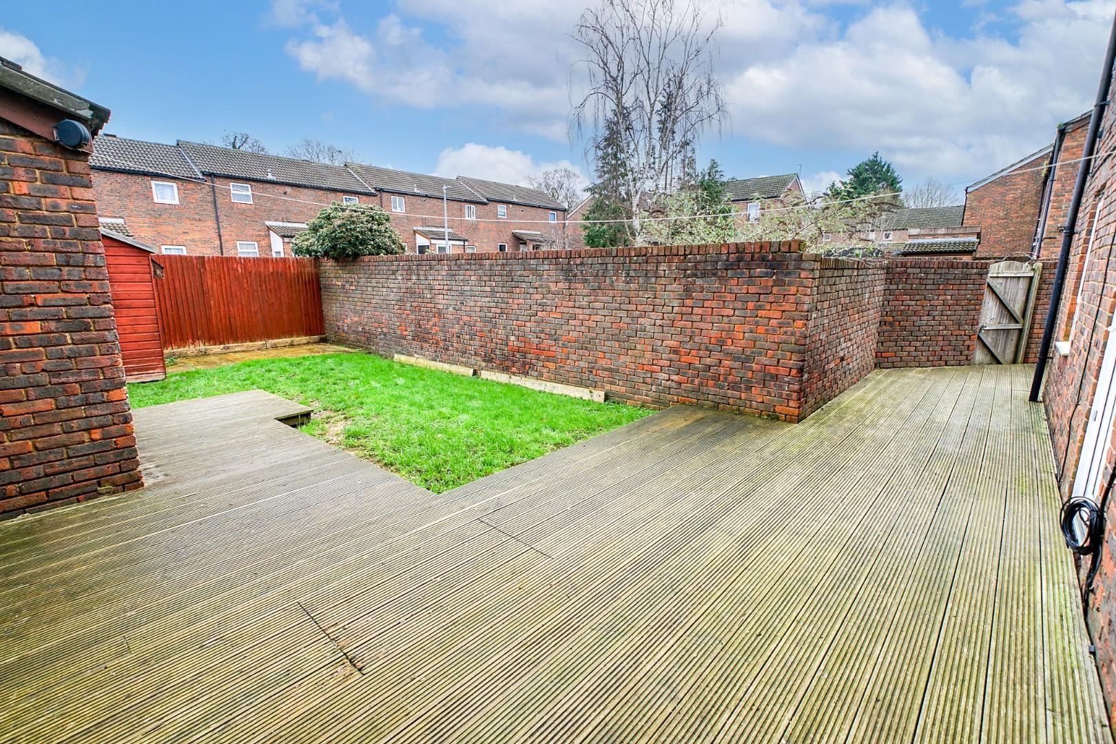 Meadow Way, Leighton Buzzard Quarters Estate Agents